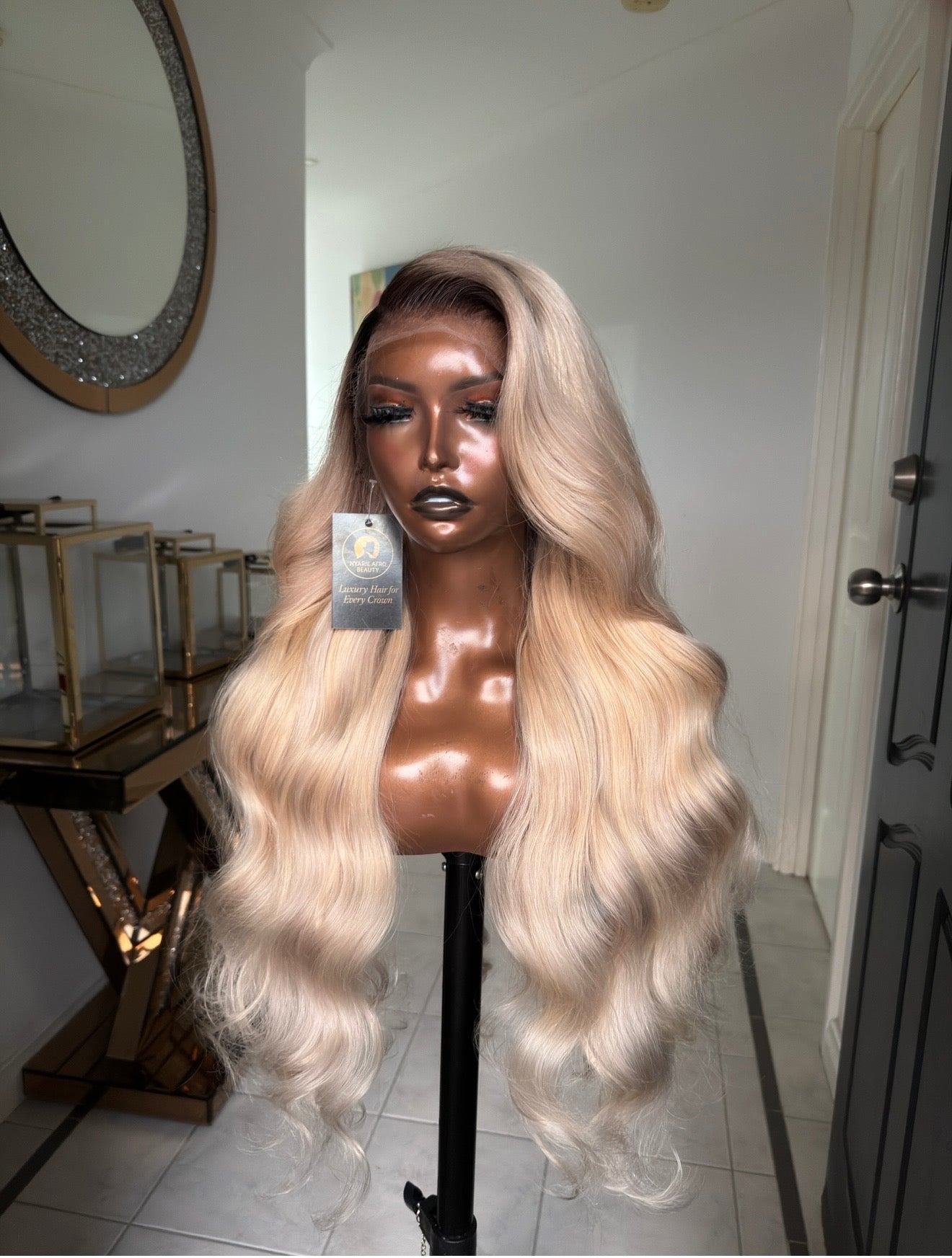 Ezra luxe unit