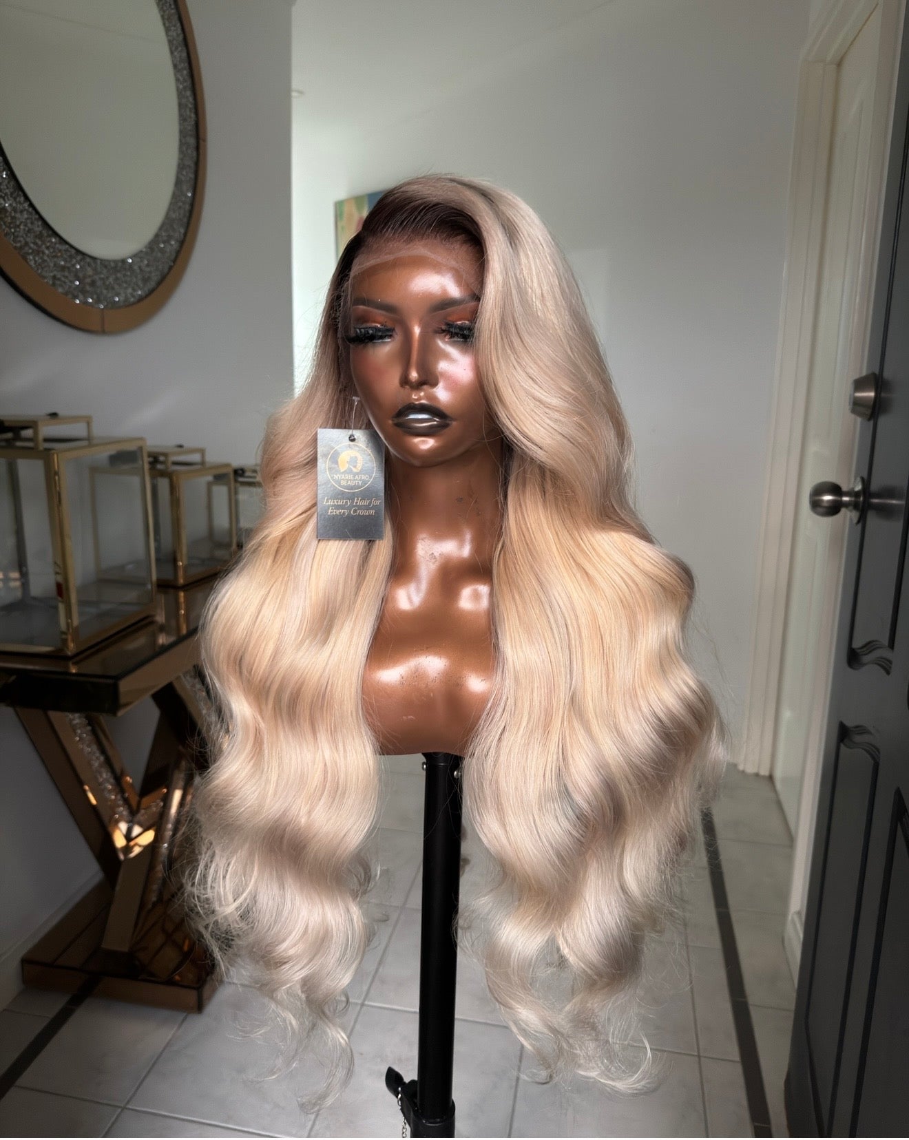 Ezra luxe unit